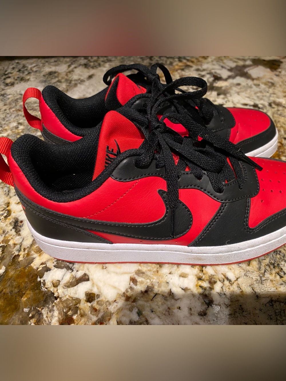 Nike Kids Black and Red Low-Top Sneakers - Picture 2 of 5